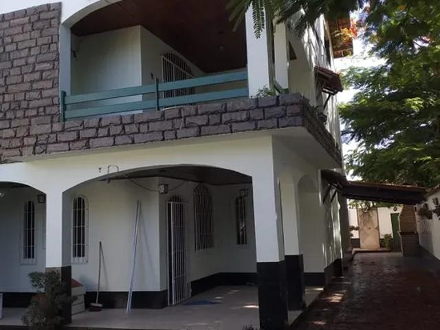 Sobrado venda em Lauro de Freitas