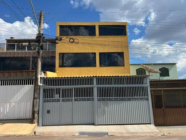 Casa venda em Região Geográfica Imediata do Distrito Federal, Região Integrada de Desenvolvimento do Distrito Federal e Entorno