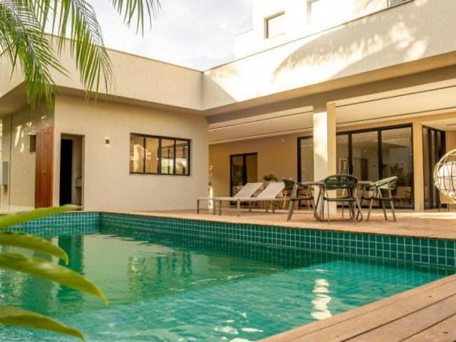 Casa venda em Região Geográfica Imediata de Goiânia, Goiânia