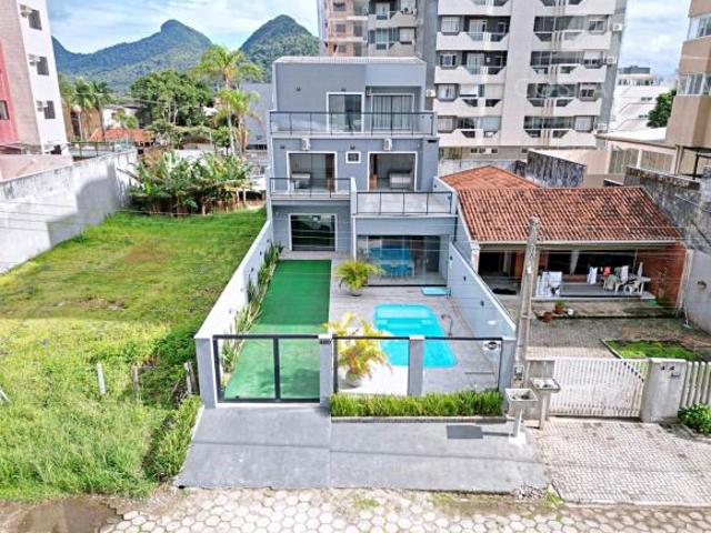Casa venda em Região Geográfica Imediata de Paranaguá, Matinhos