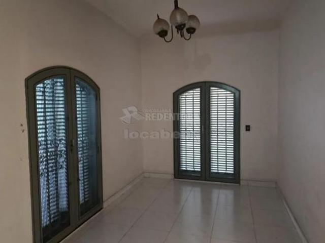 Casa venda em Região Imediata de São José do Rio Preto, Região Metropolitana de São José do Rio Preto