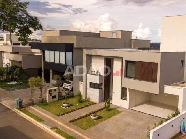 Casa venda em Região Geográfica Imediata de Goiânia, Goiânia