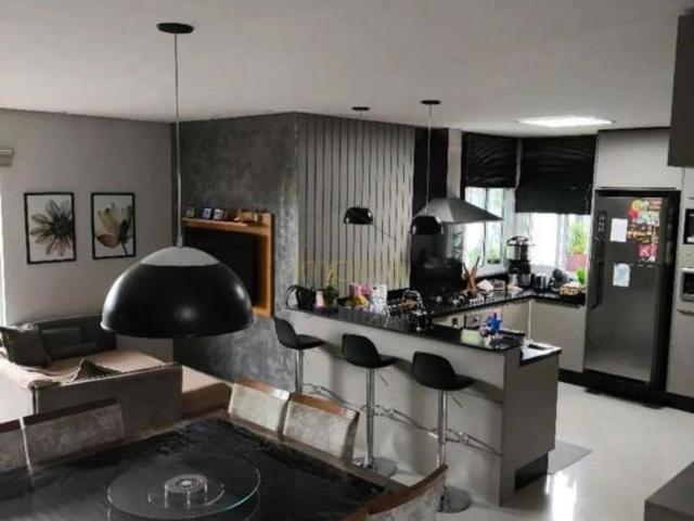 Casa venda em Região Imediata de São José dos Campos, Região Metropolitana do Vale do Paraíba e Litoral Norte