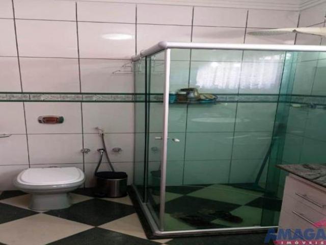 Casa venda em Região Imediata de São José dos Campos, Região Metropolitana do Vale do Paraíba e Litoral Norte