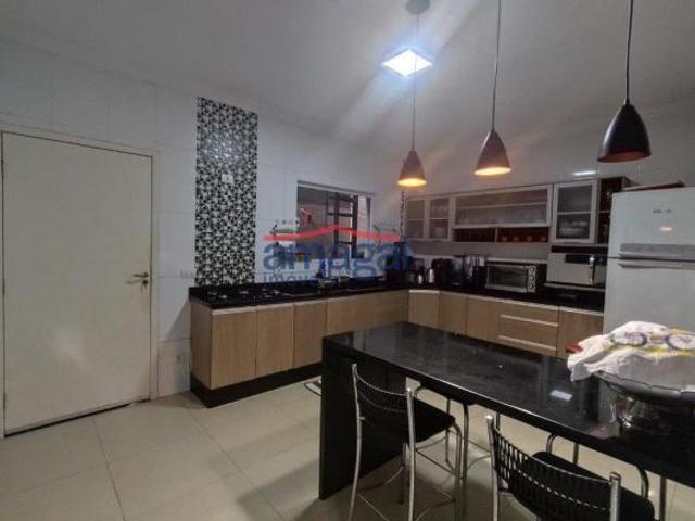 Casa venda em Região Imediata de São José dos Campos, Região Metropolitana do Vale do Paraíba e Litoral Norte