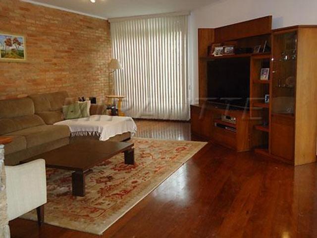 Casa venda em Nova Crixás, Região Geográfica Intermediária de Goiânia