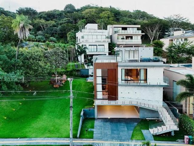 Casa venda em Região Geográfica Imediata de Goiânia, Goiânia