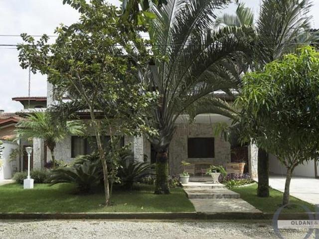 Casa venda em Ubatuba Country Clube, Ubatuba