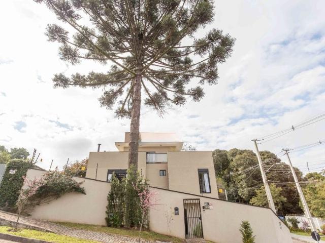 Sobrado venda em Região Geográfica Imediata de Curitiba, Região Metropolitana de Curitiba