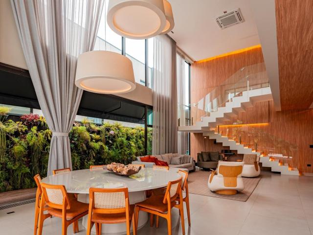 Sobrado venda em Santana de Parnaíba