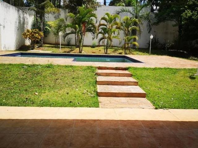 Sobrado aluguel em Região Geográfica Imediata de Londrina, Londrina