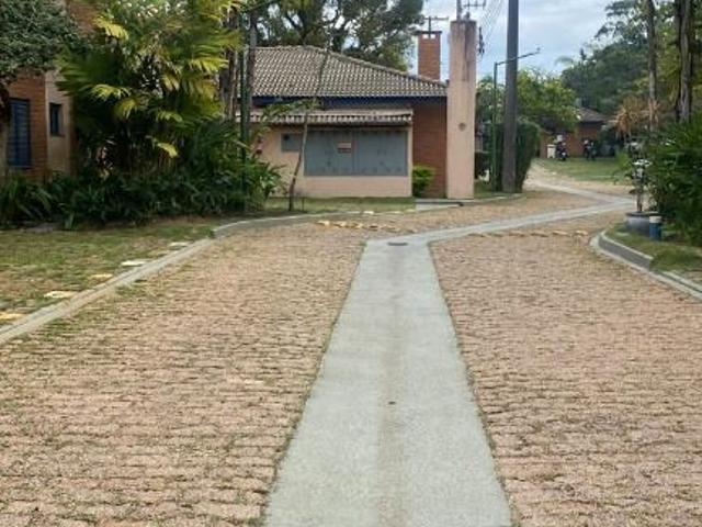 Sobrado venda em Região Imediata de Caraguatatuba-Ubatuba-São Sebastião, Região Metropolitana do Vale do Paraíba e Litoral Norte