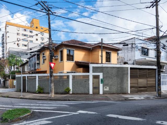 Sobrado aluguel em Região Imediata de Santos, Região Metropolitana da Baixada Santista