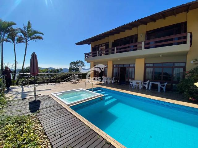 Sobrado venda em Morro da Cruz, Florianópolis