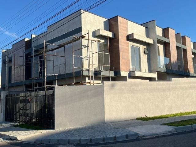 Sobrado venda em Região Geográfica Imediata de Curitiba, Região Metropolitana de Curitiba