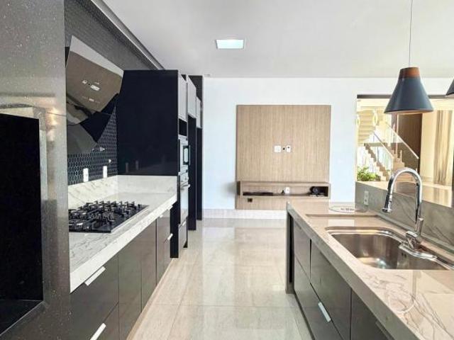 Casa venda em Região Geográfica Imediata de Goiânia, Goiânia