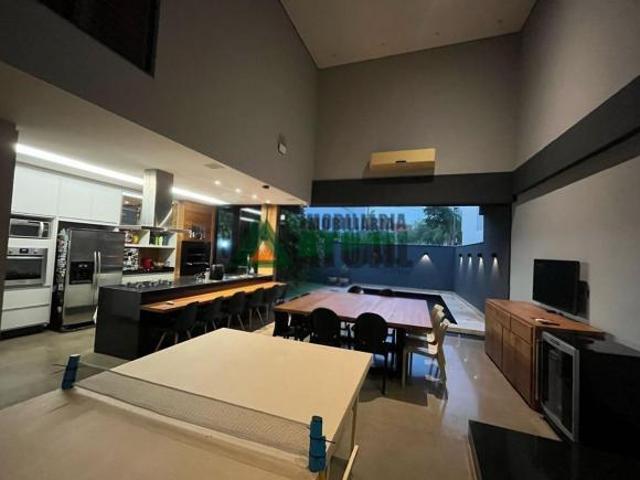 Casa venda em Região Geográfica Imediata de Londrina, Londrina
