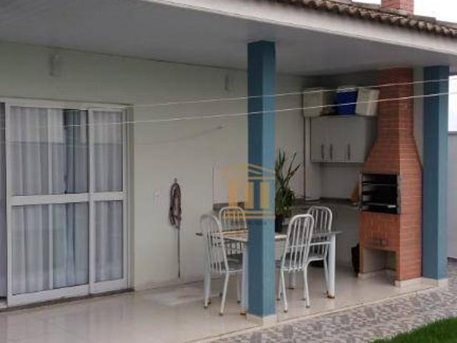 Sobrado venda em Região Imediata de São José dos Campos, Região Metropolitana do Vale do Paraíba e Litoral Norte