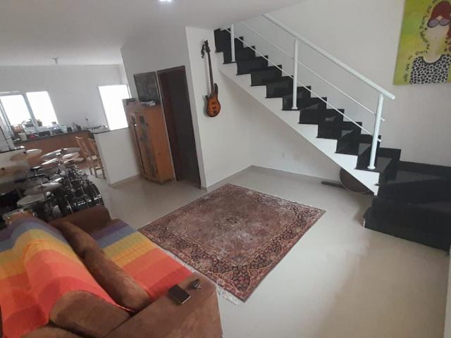 Sobrado venda em Região Imediata de Caraguatatuba-Ubatuba-São Sebastião, Região Metropolitana do Vale do Paraíba e Litoral Norte