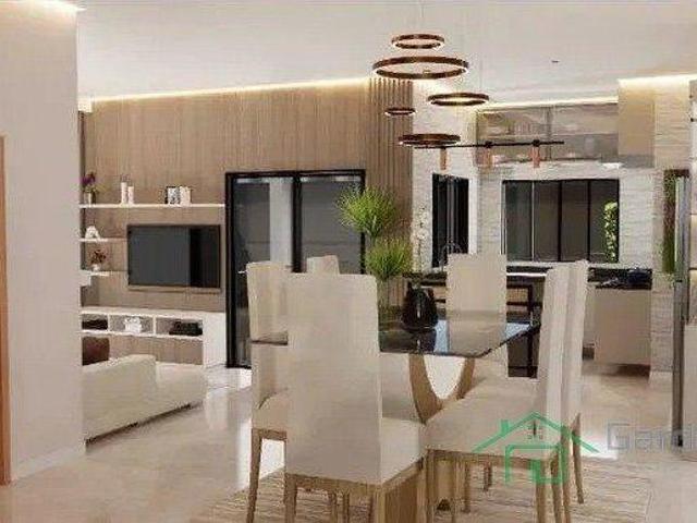 Casa venda em Região Imediata de São José dos Campos, Região Metropolitana do Vale do Paraíba e Litoral Norte