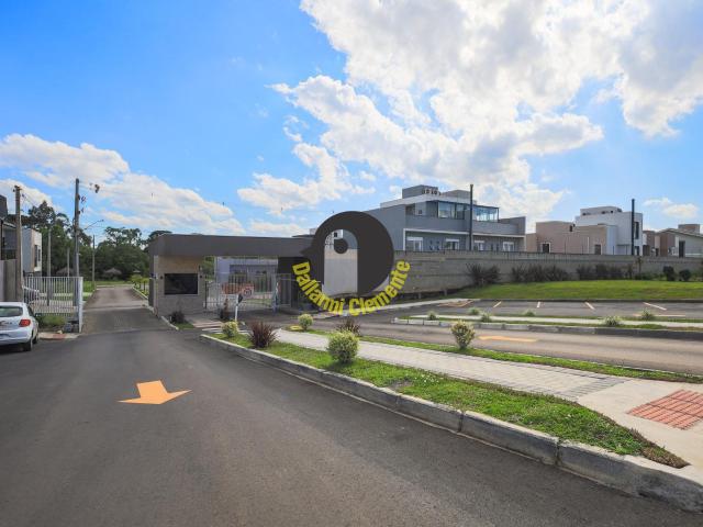 Sobrado venda em Região Geográfica Imediata de Curitiba, Região Metropolitana de Curitiba