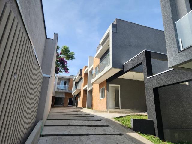 Sobrado venda em Região Geográfica Imediata de Curitiba, Região Metropolitana de Curitiba