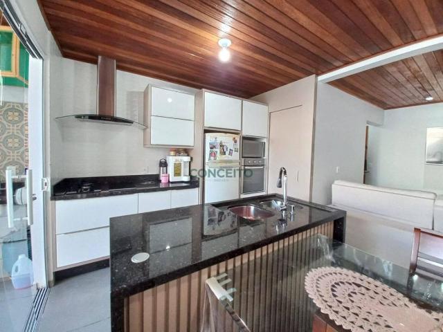 Sobrado venda em Região Geográfica Imediata de Florianópolis, São José
