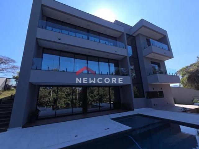 Casa venda em Região Imediata de São José dos Campos, Região Metropolitana do Vale do Paraíba e Litoral Norte