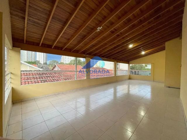 Sobrado aluguel em Região Imediata de São José dos Campos, Região Metropolitana do Vale do Paraíba e Litoral Norte