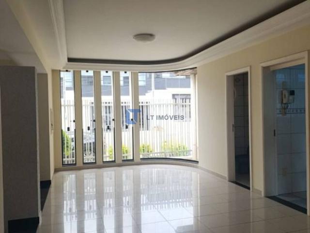 Sobrado aluguel em Região Imediata de São José dos Campos, Região Metropolitana do Vale do Paraíba e Litoral Norte