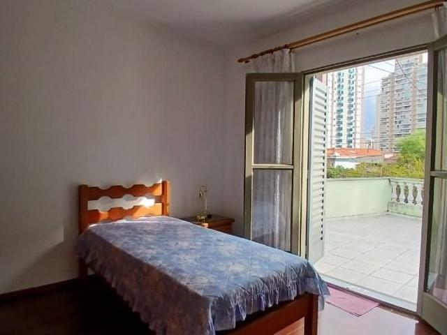 Sobrado aluguel em Região Imediata de São Paulo, Região Metropolitana de São Paulo