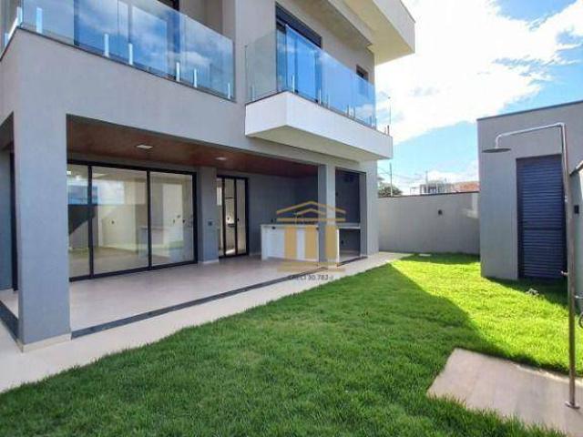 Sobrado venda em Região Imediata de São José dos Campos, Região Metropolitana do Vale do Paraíba e Litoral Norte
