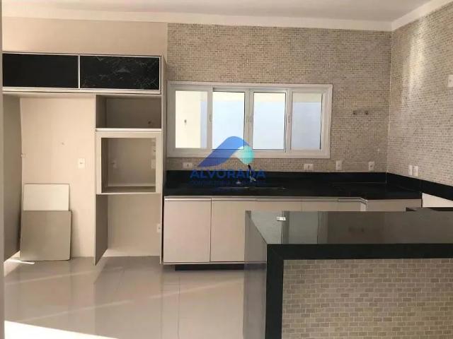 Sobrado venda em Região Imediata de São José dos Campos, Região Metropolitana do Vale do Paraíba e Litoral Norte