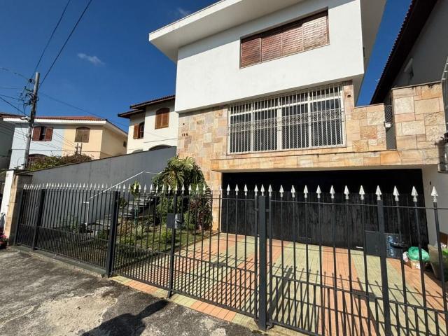 Sobrado aluguel em Região Imediata de São Paulo, Região Metropolitana de São Paulo