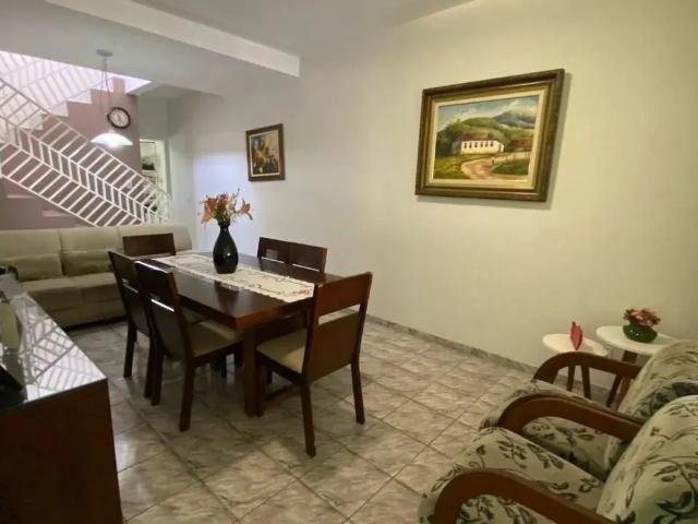 Sobrado venda em Região Imediata de São José dos Campos, Região Metropolitana do Vale do Paraíba e Litoral Norte