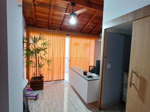 Sobrado venda em Vila Areião, Guarujá