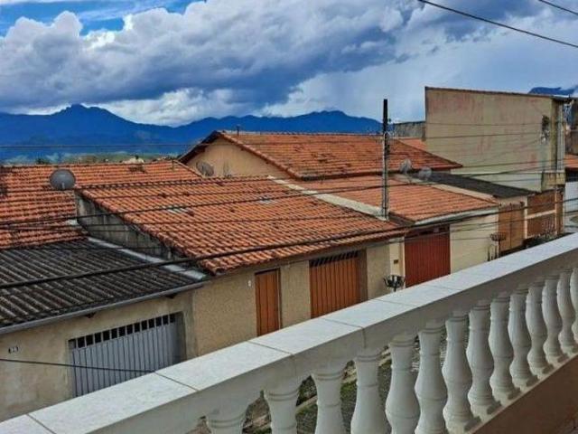 Casa venda em Região Imediata de Cruzeiro, Região Metropolitana do Vale do Paraíba e Litoral Norte