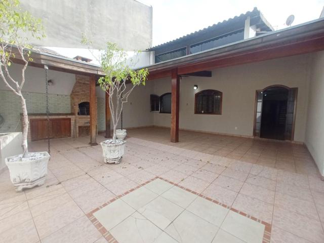 Sobrado venda em Região Imediata de São José dos Campos, Região Metropolitana do Vale do Paraíba e Litoral Norte