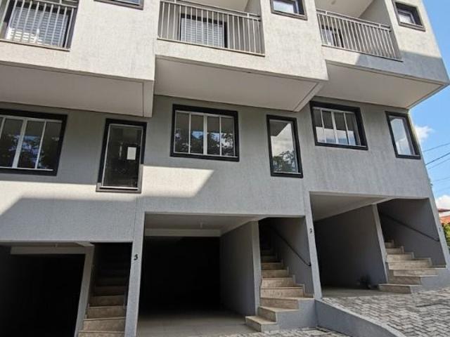 Sobrado venda em Cotia, São Paulo