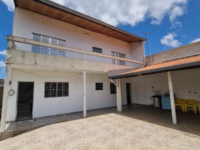 Sobrado aluguel em Cotia, Região Geográfica Intermediária de São Paulo