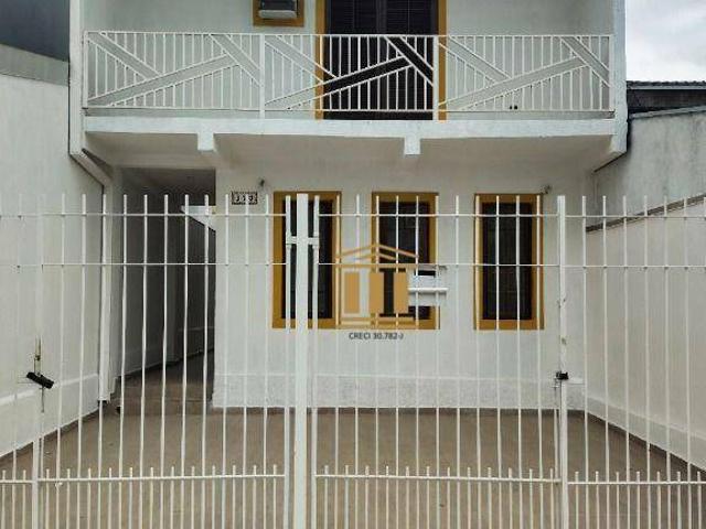 Sobrado aluguel em Região Imediata de São José dos Campos, Região Metropolitana do Vale do Paraíba e Litoral Norte