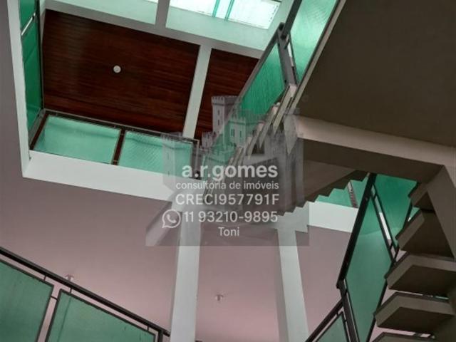 Sobrado venda em Itapecerica da Serra