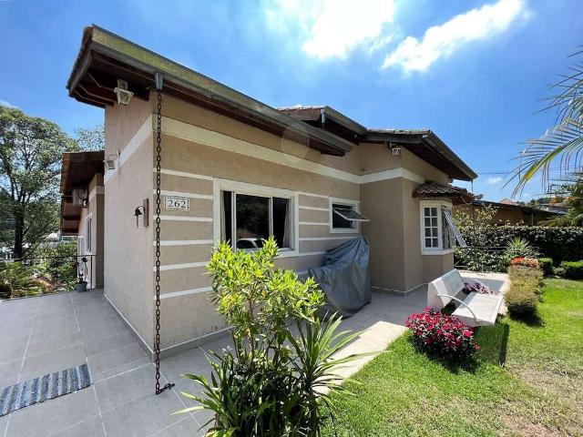 Sobrado venda em Jandira