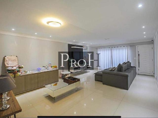 Sobrado aluguel em Região Imediata de São Paulo, Região Metropolitana de São Paulo