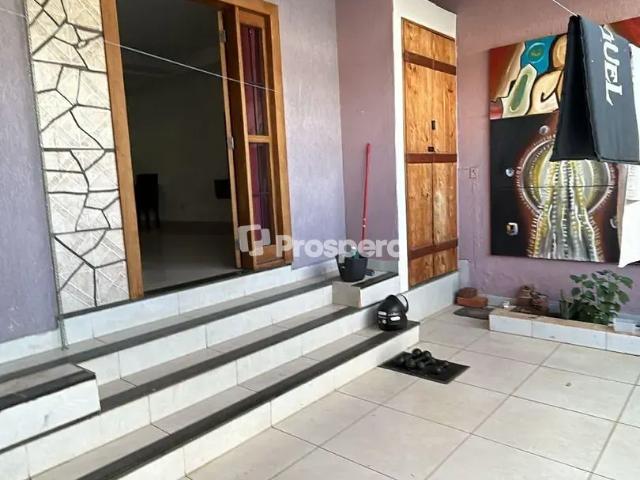 Sobrado venda em Vila Divino Pai Eterno, Goiânia