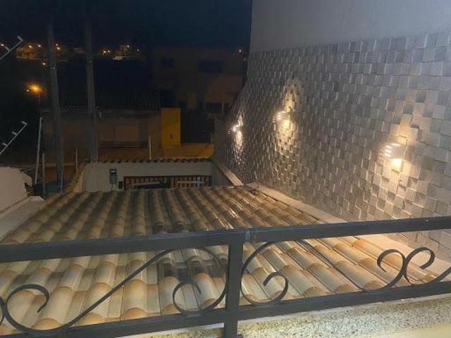 Casa venda em Região Imediata de São José dos Campos, Região Metropolitana do Vale do Paraíba e Litoral Norte