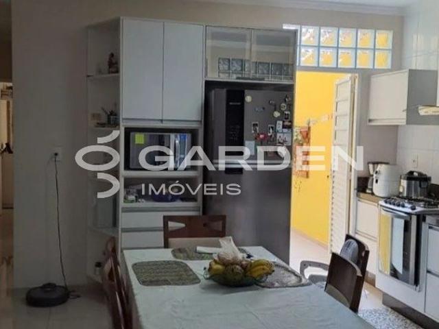 Sobrado venda em Região Imediata de São José dos Campos, Região Metropolitana do Vale do Paraíba e Litoral Norte