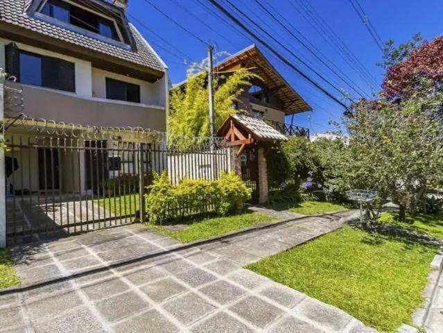 Sobrado venda em Região Geográfica Imediata de Curitiba, Região Metropolitana de Curitiba