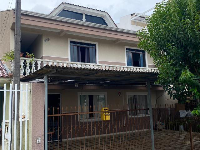 Sobrado venda em Região Geográfica Imediata de Curitiba, Região Metropolitana de Curitiba