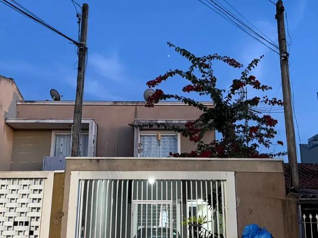 Sobrado venda em Sítio Cercado, Curitiba